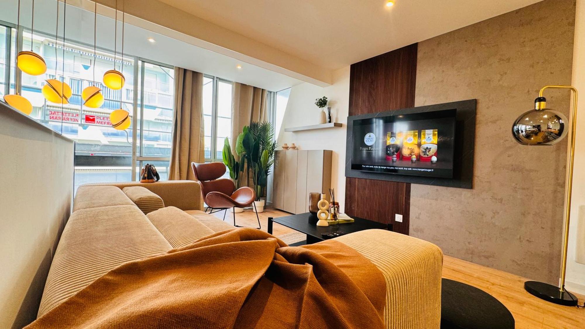 Appartement 50M De La Plage Et Toutes Commodites, Plein Centre Ville Et Silencieux La Grande-Motte Esterno foto
